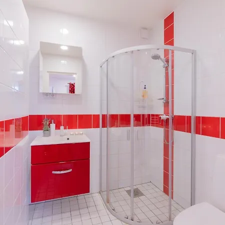 The Pink House With Private Garden Pärnu