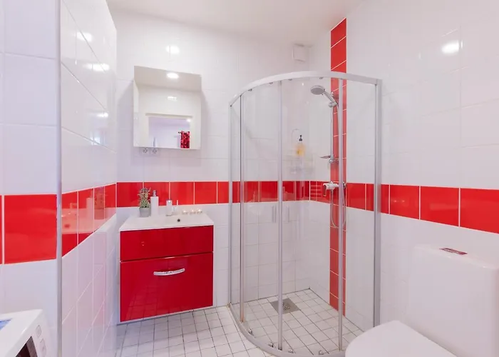 The Pink House With Private Garden Pärnu